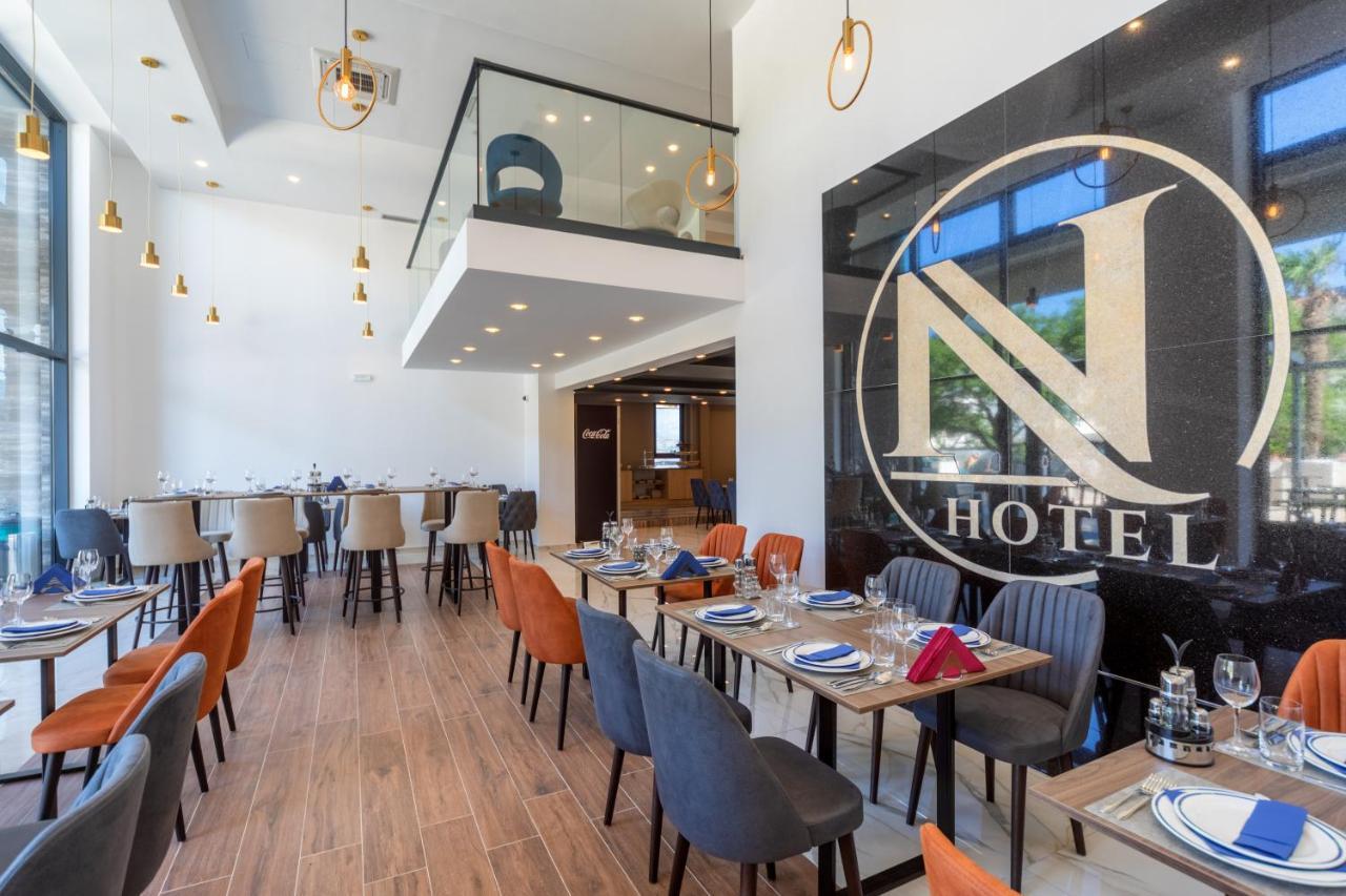 N Hotel Sutomore Kültér fotó